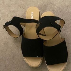 BRAND NEW / NEVER WORN. Soda brand Espadrilles.